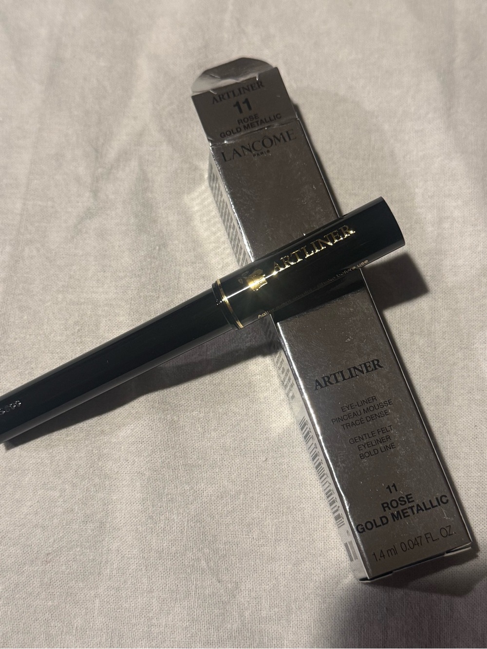 Lancôme Artliner Liquid Eyeliner 11 Rose Gold Metallic 1.4 mL With Box